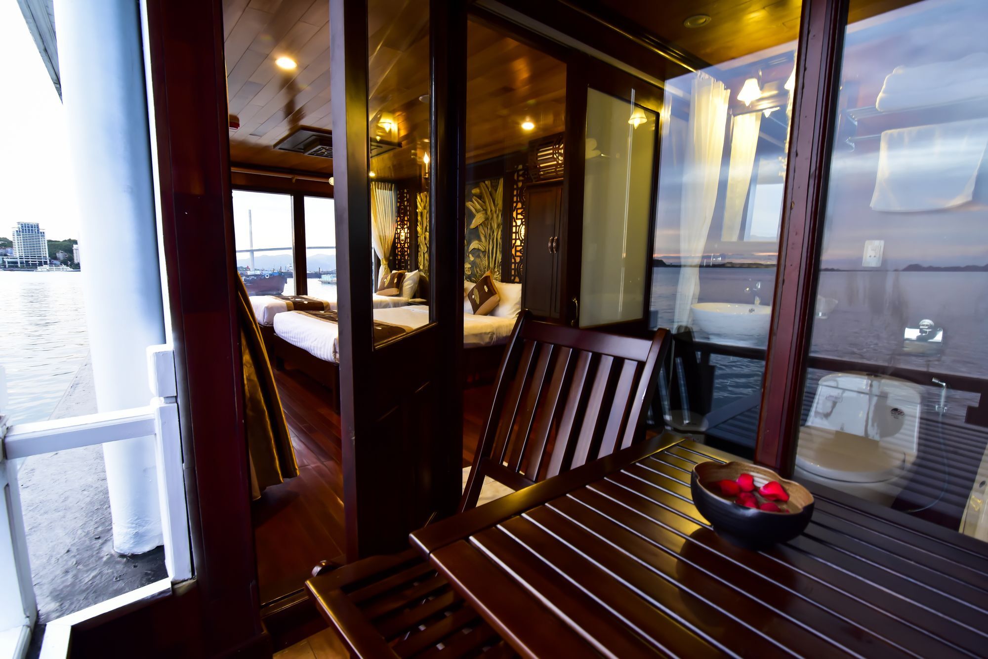 Renea Cruises Halong Ξενοδοχείο Χα Λονγκ Εξωτερικό φωτογραφία